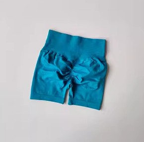 Shorts Feminino Cintura Alta e Aperto de Cintura