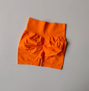 Shorts Feminino Cintura Alta e Aperto de Cintura