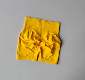 Shorts Feminino Cintura Alta e Aperto de Cintura