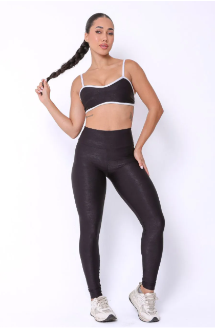 Conjunto Canelado de compressão Elis Preto