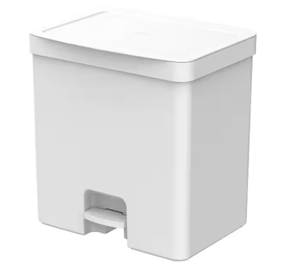 Lixeira plástica com pedal, 20L, Ou - CX 1 UN